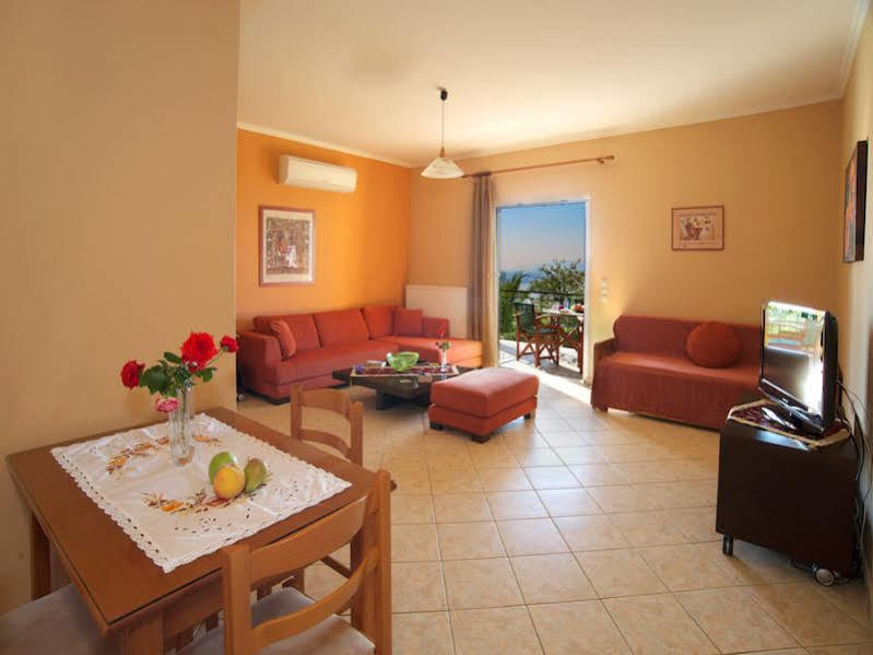 Eleftheria Apartments Vlachata Esterno foto