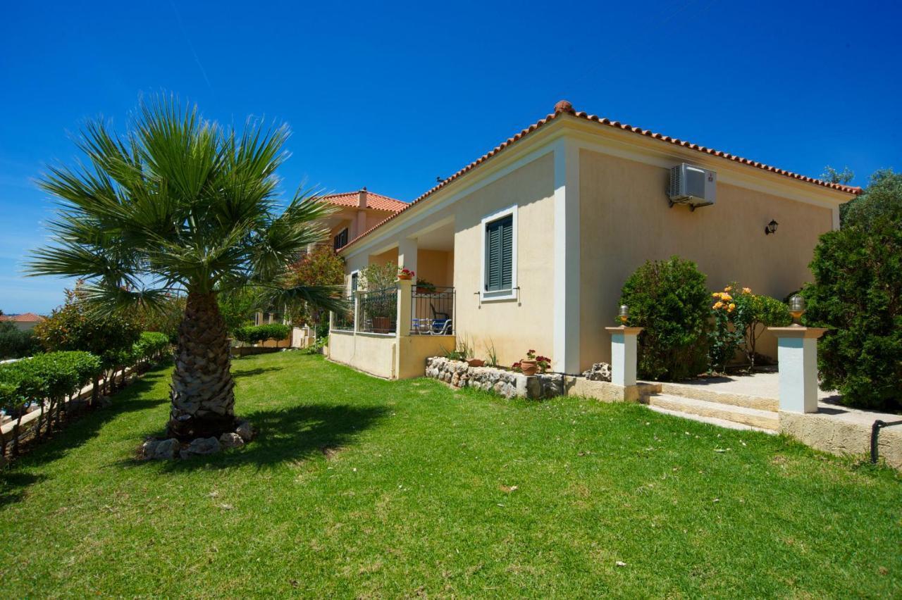 Eleftheria Apartments Vlachata Esterno foto